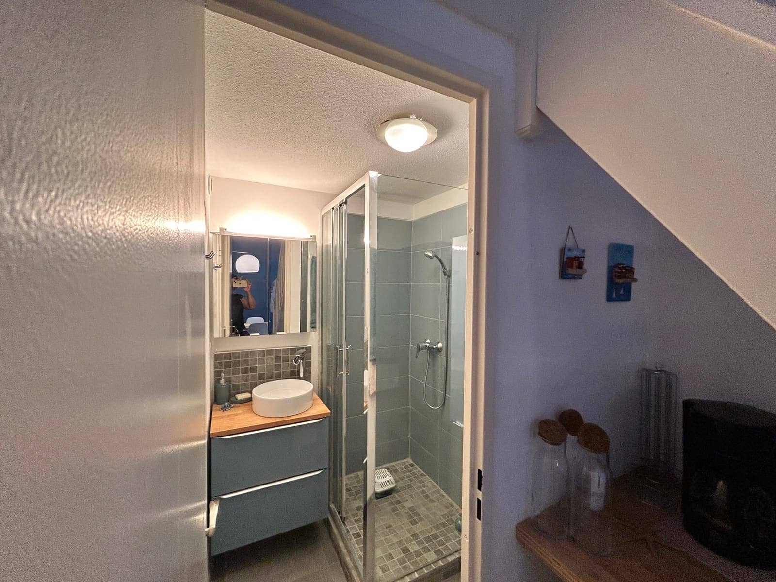 1-bedroom villa with pool, photo 5 of 5